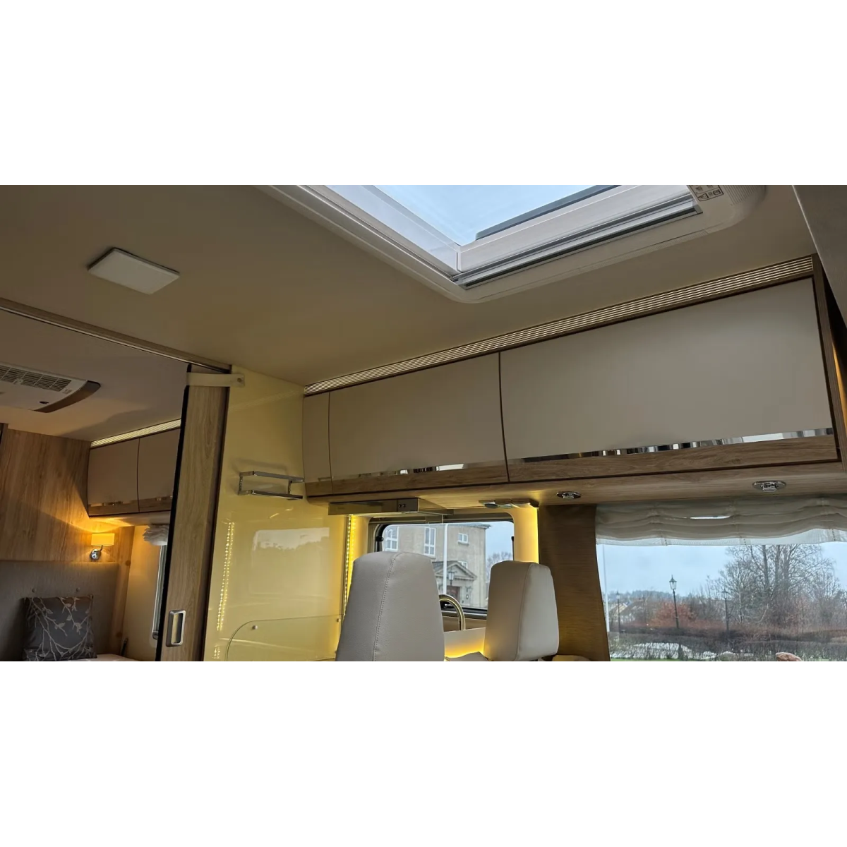 Eura Mobil IL 730 EB