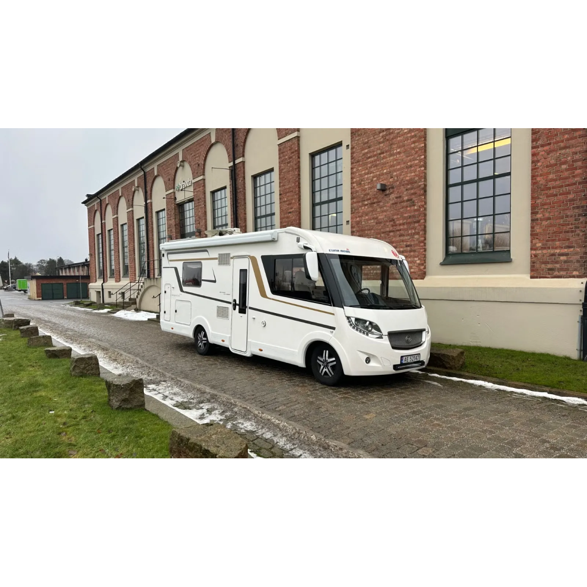 Eura Mobil IL 730 EB