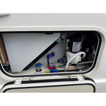 Eura Mobil IL 720 QF