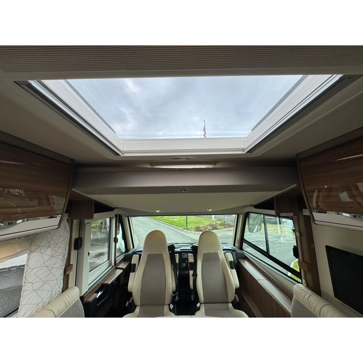 Eura Mobil IL 720 QF