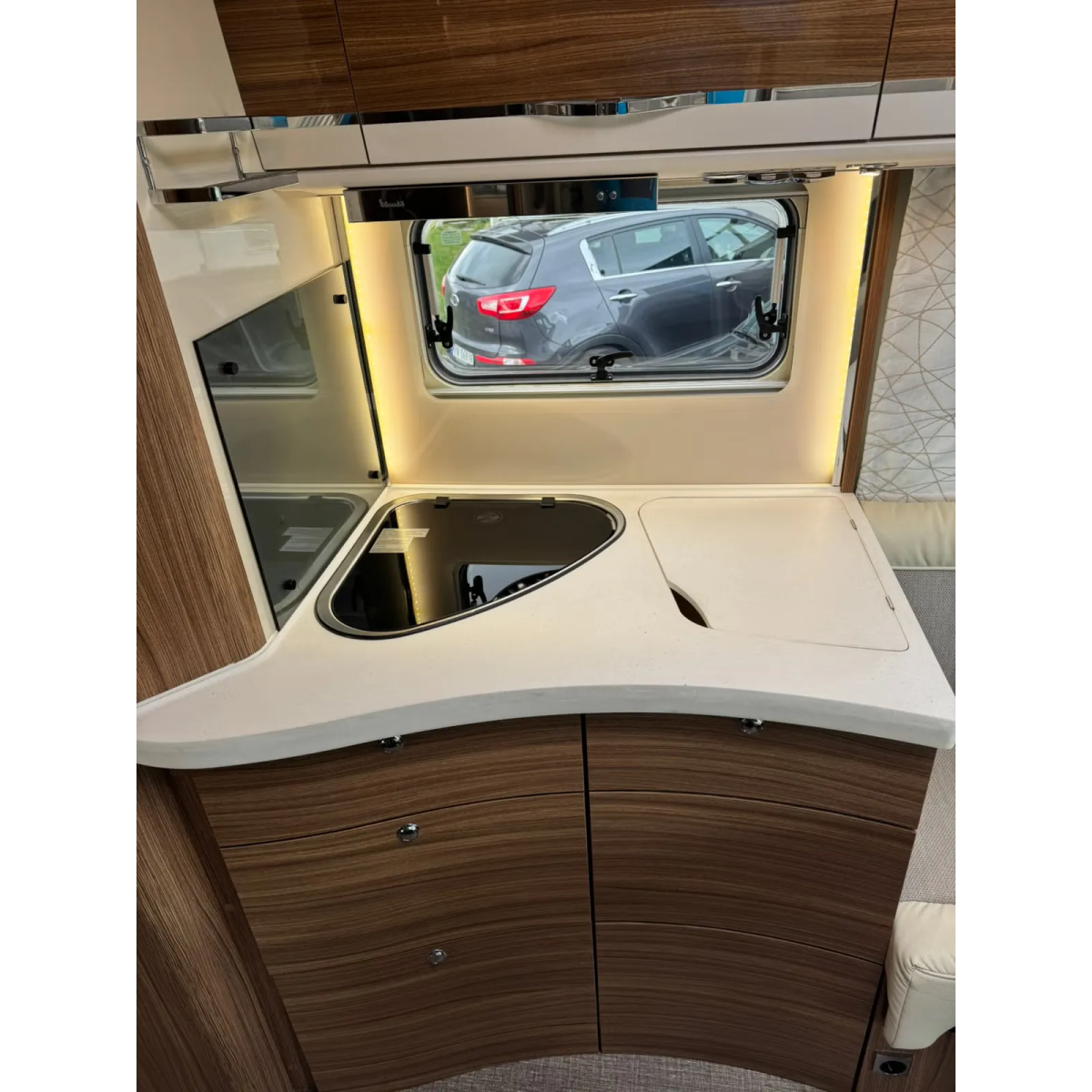 Eura Mobil IL 720 QF