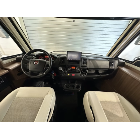 Eura Mobil IL 720 QB