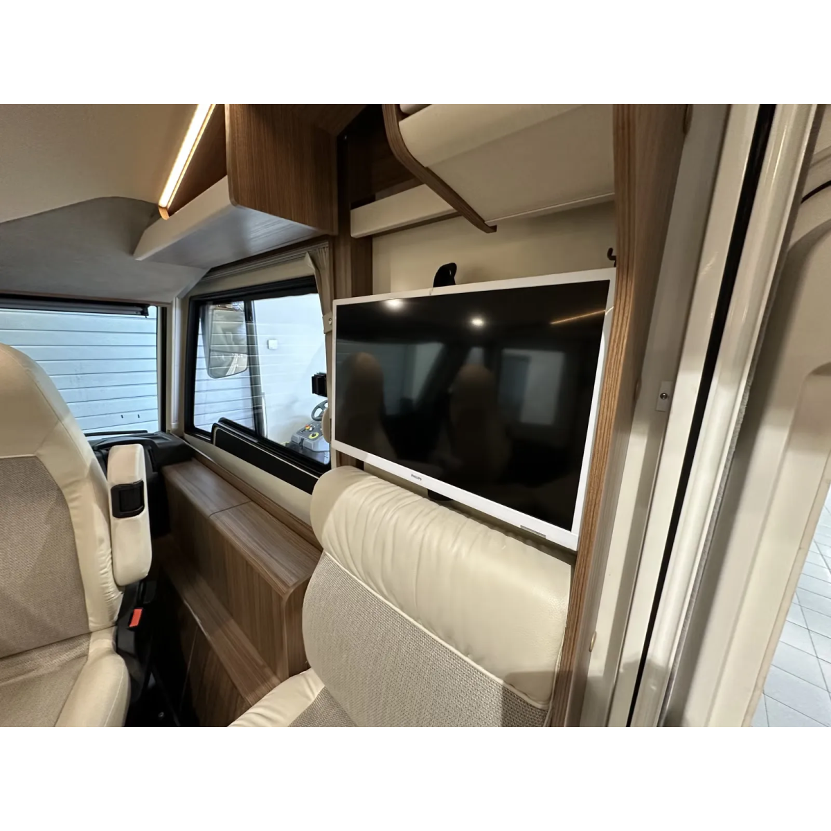 Eura Mobil IL 720 QB