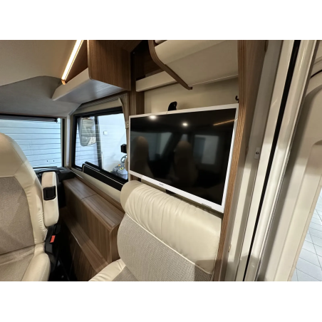 Eura Mobil IL 720 QB