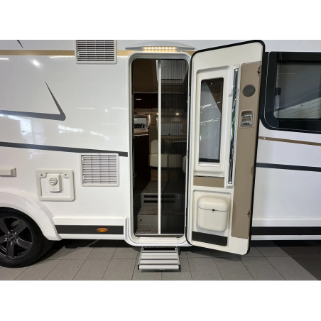 Eura Mobil IL 720 QB
