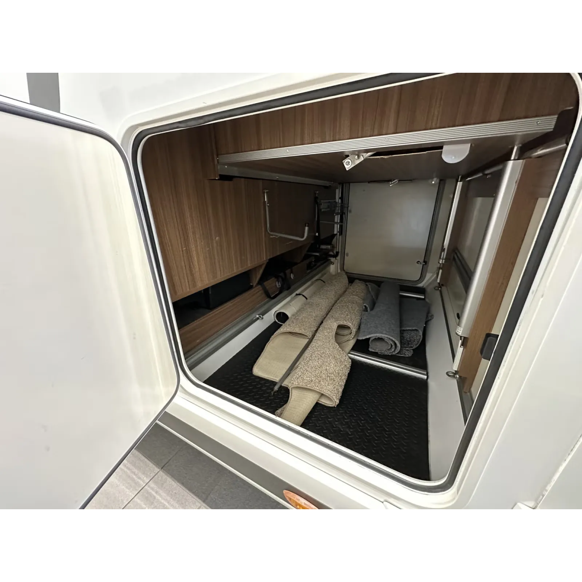 Eura Mobil IL 720 QB
