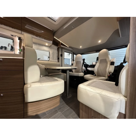 Eura Mobil IL 720 QB