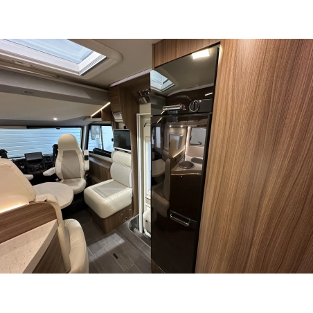 Eura Mobil IL 720 QB