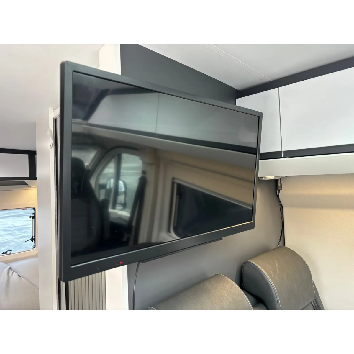Adria Twin Supreme 600 SPB/9