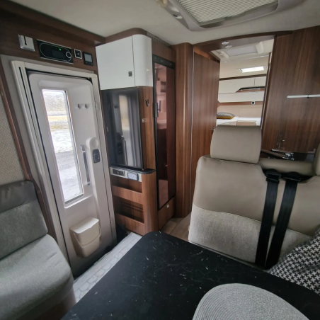 Hymer B 680 MC