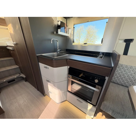 Adria Matrix Supreme 670 DL