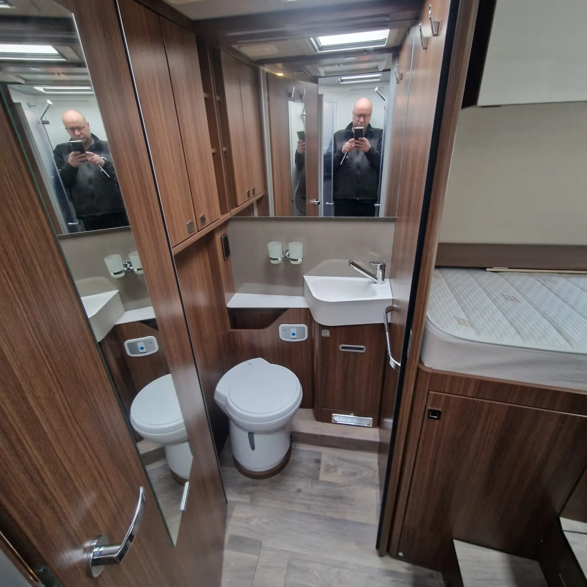 Hymer B 680 MC