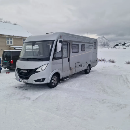 Hymer B 680 MC