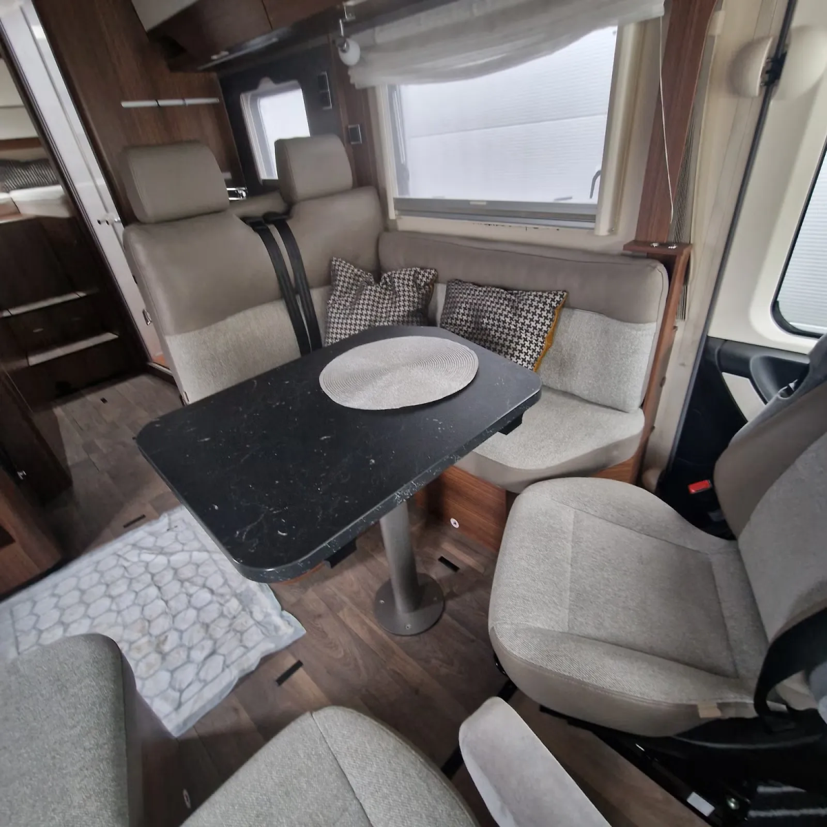 Hymer B 680 MC