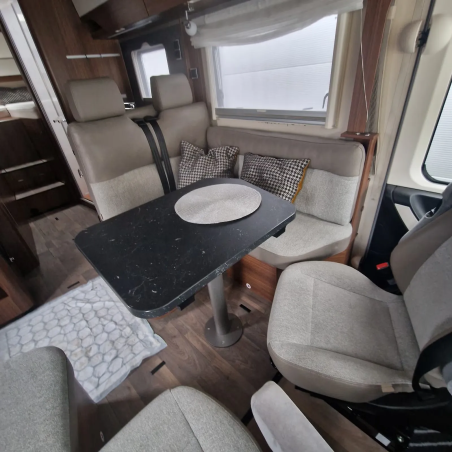 Hymer B 680 MC