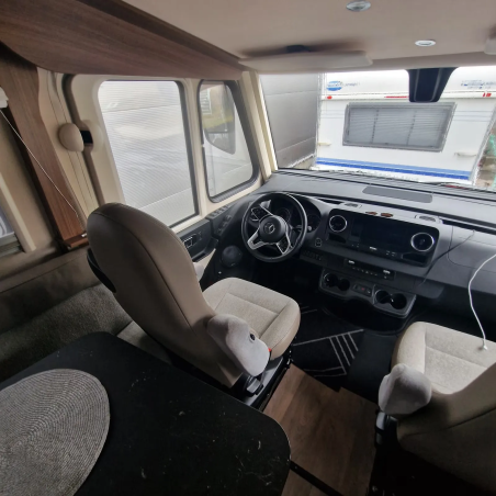 Hymer B 680 MC
