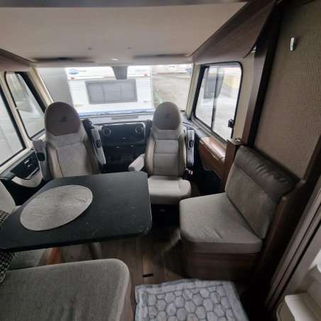 Hymer B 680 MC