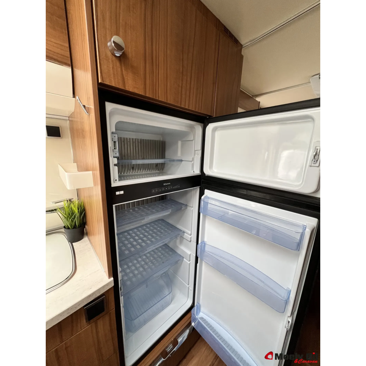 Hymer B 588 DL