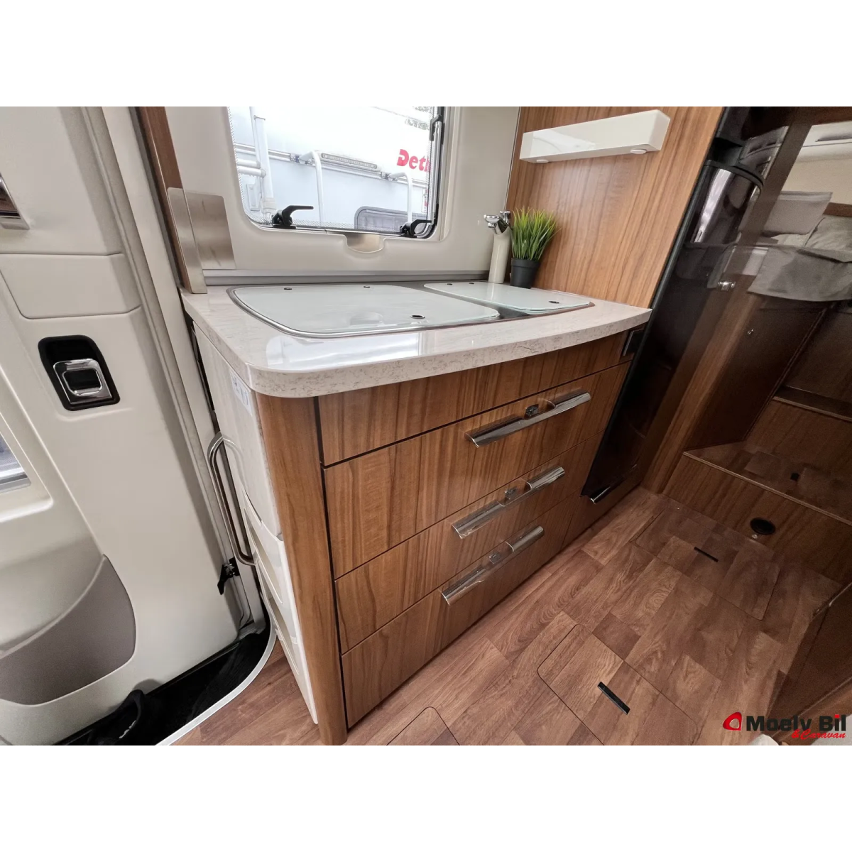 Hymer B 588 DL