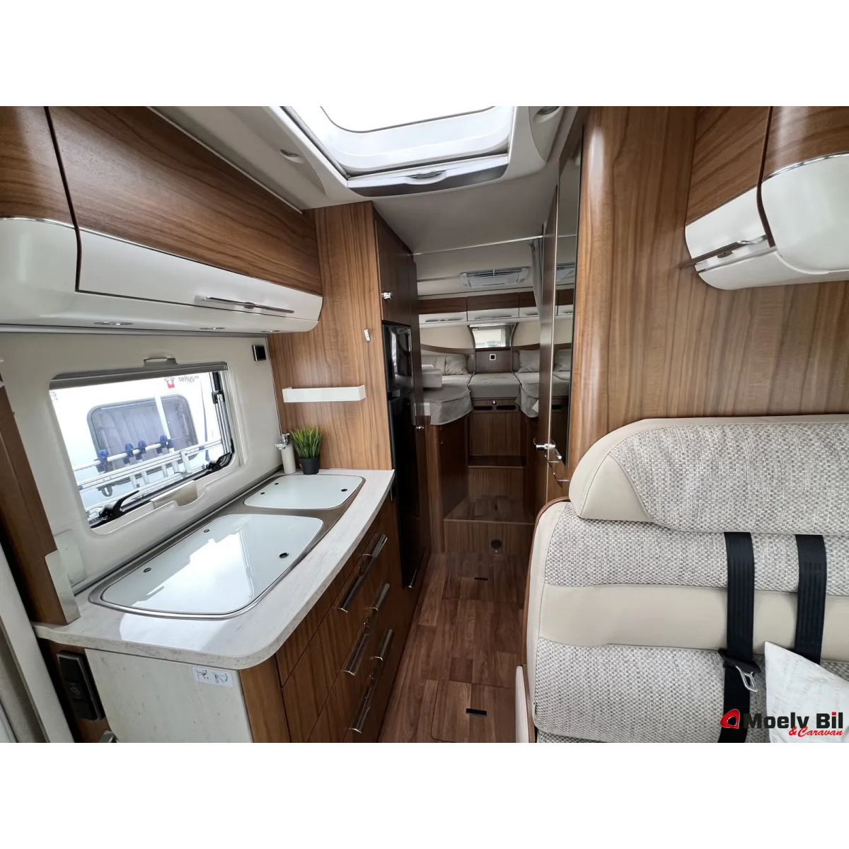 Hymer B 588 DL