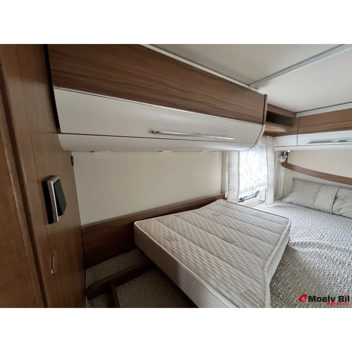 Hymer B 588 DL