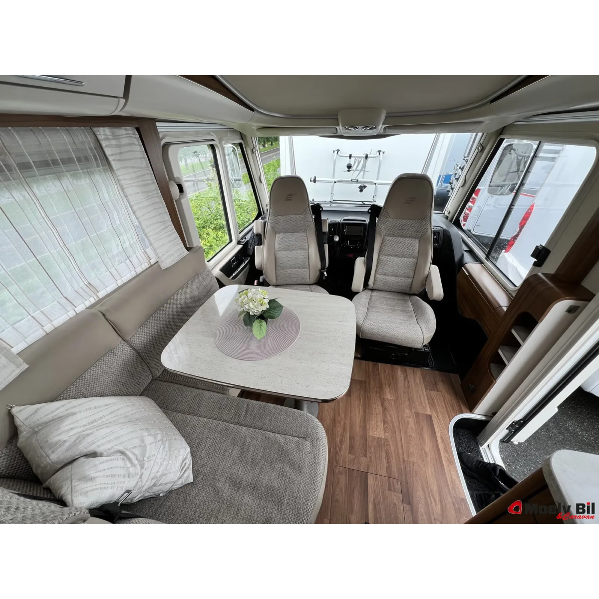 Hymer B 588 DL