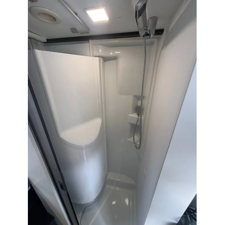 Adria Twin Supreme 600 SPB/9
