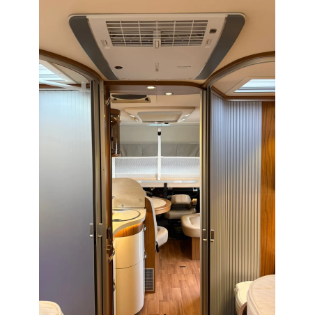 Hymer B 678