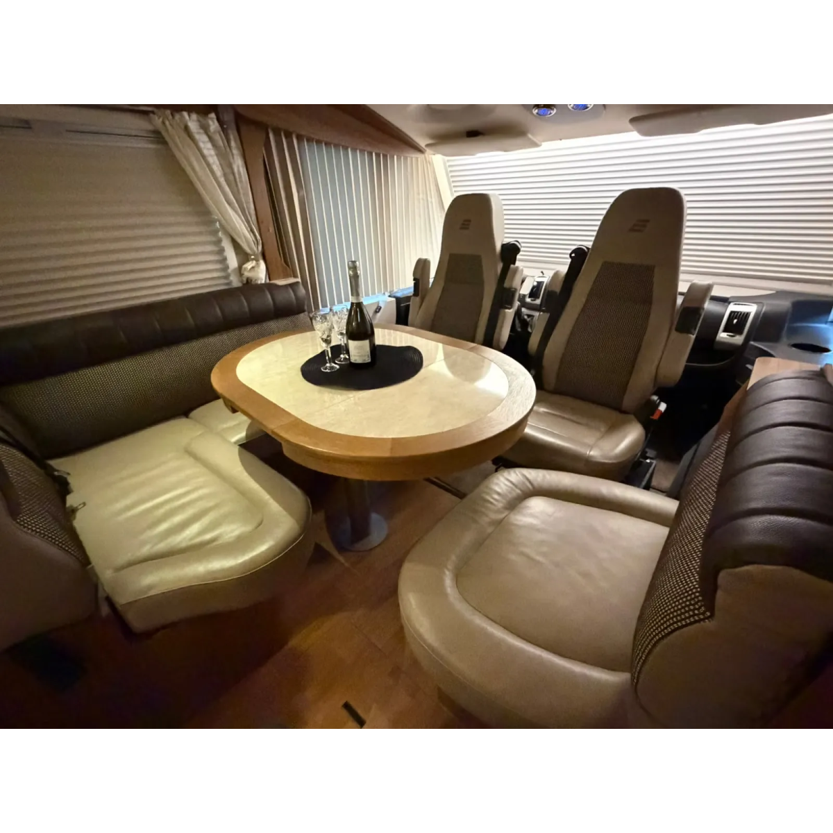 Hymer B 678