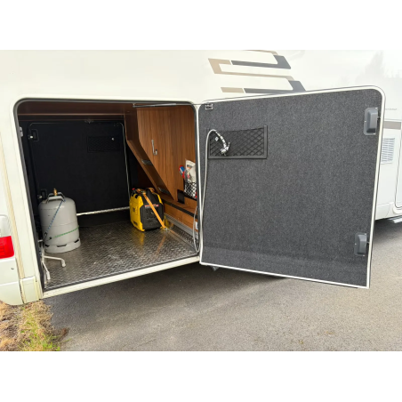 Hymer B 678