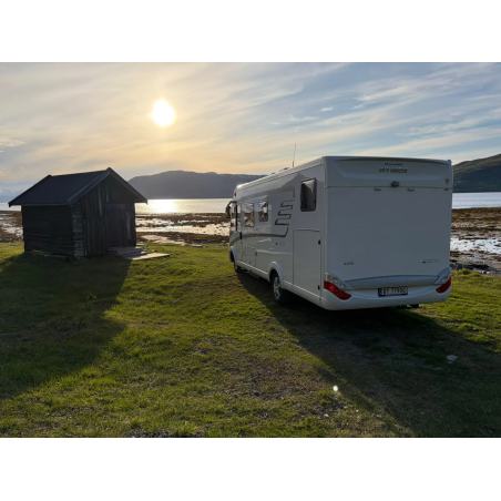 Hymer B 678