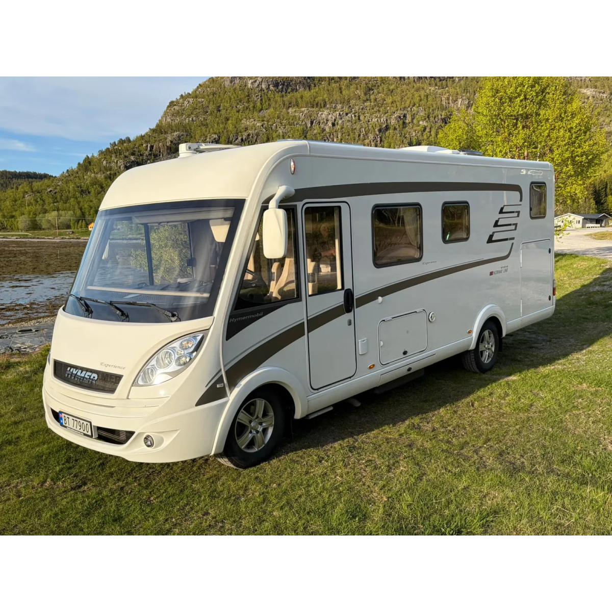 Hymer B 678