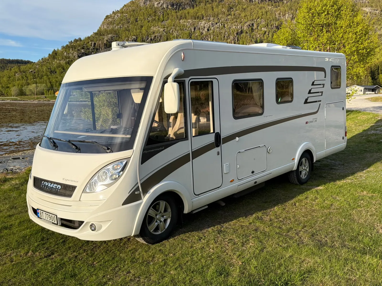 Hymer B 678
