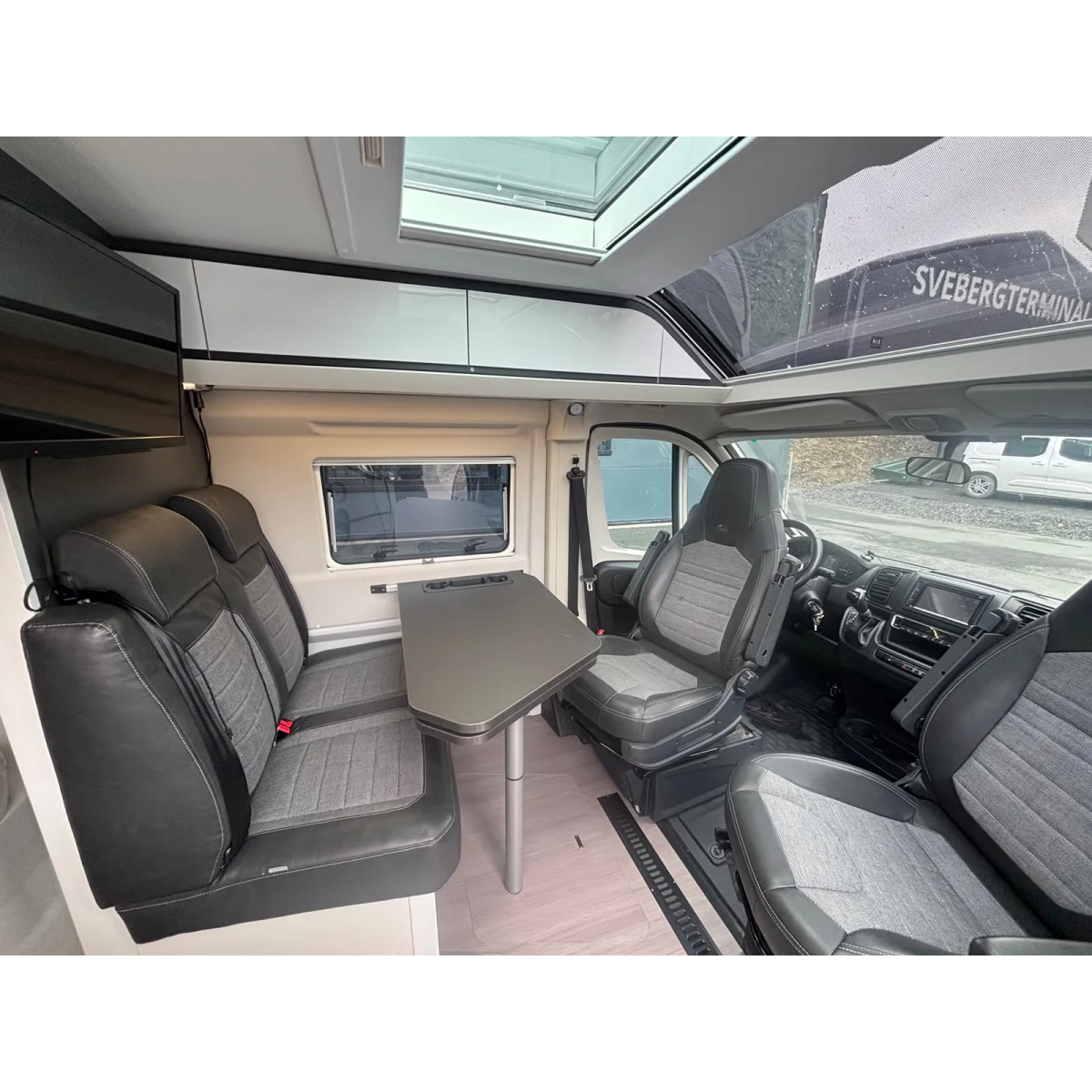 Adria Twin Supreme 600 SPB/9