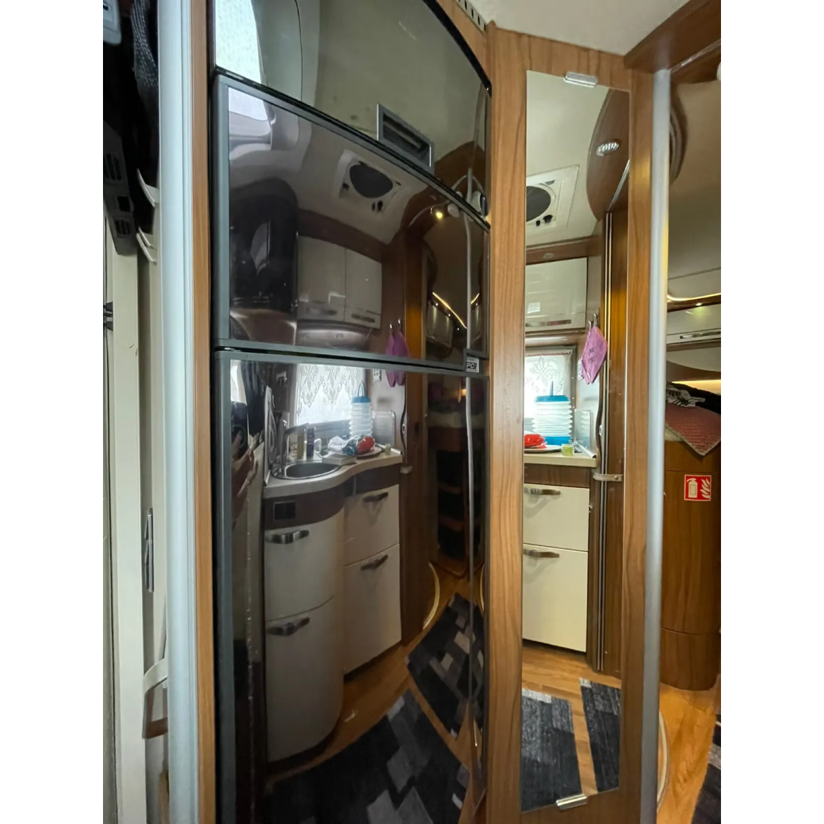 Hymer B 678