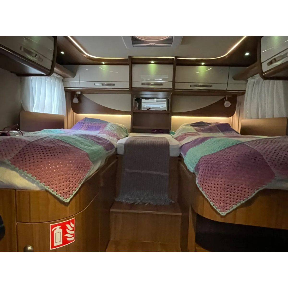 Hymer B 678