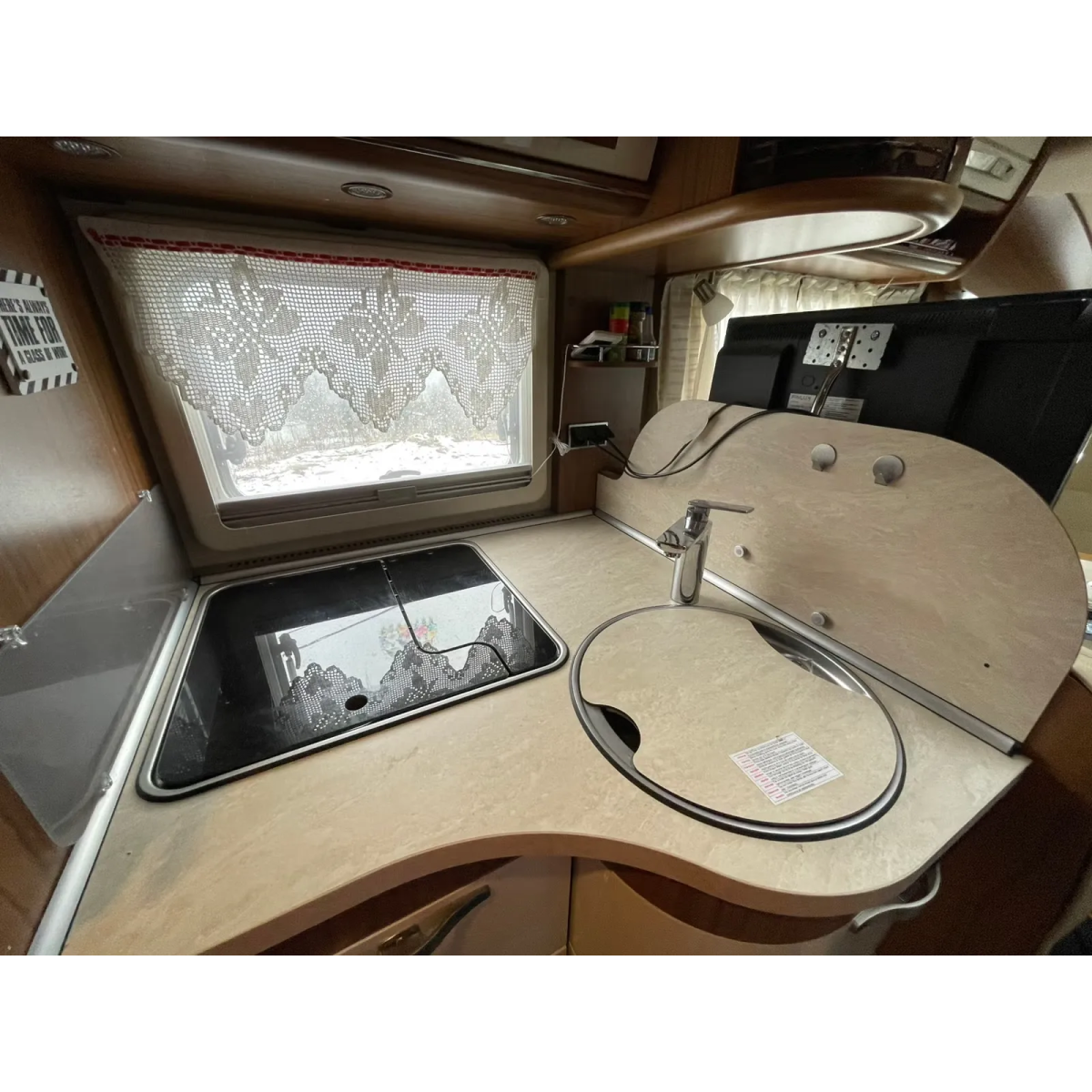 Hymer B 678