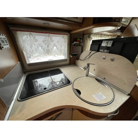 Hymer B 678