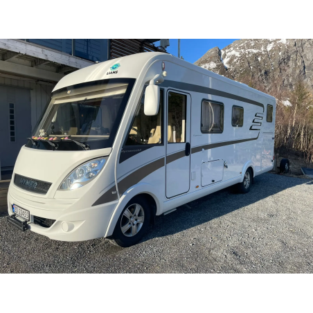 Hymer B 678