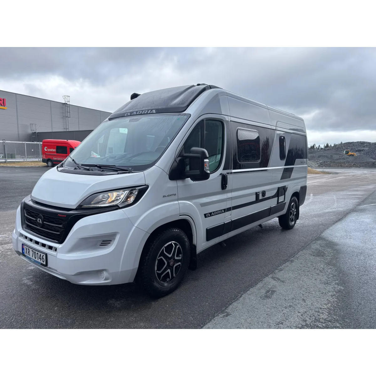 Adria Twin Supreme 600 SPB/9