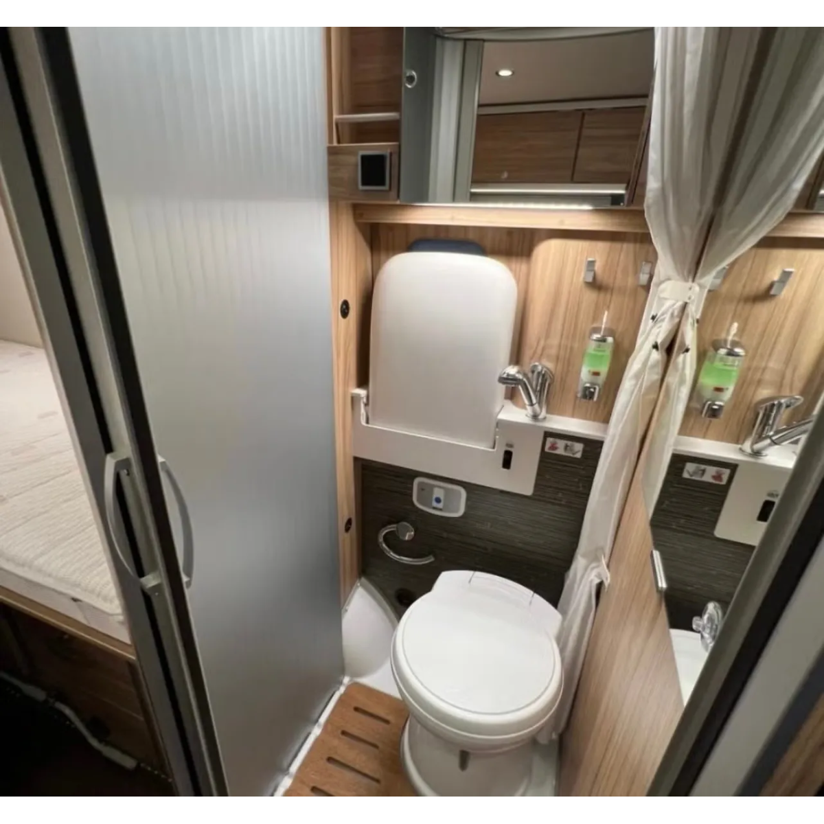 Hymer Yellowstone City