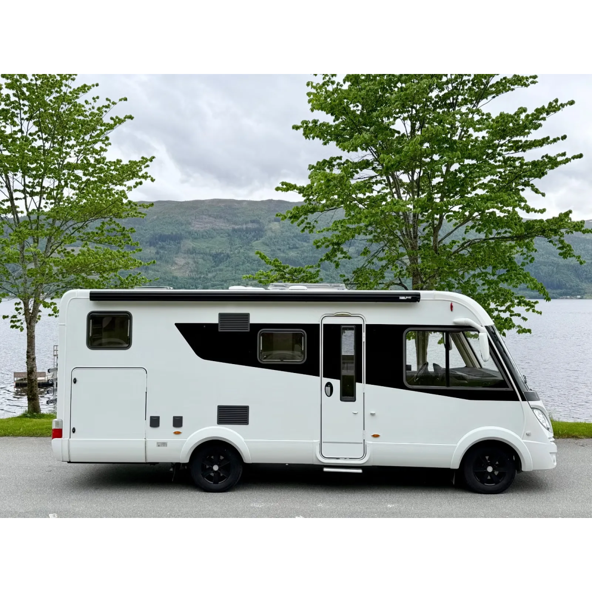 Hymer MLI 580 Black Edition