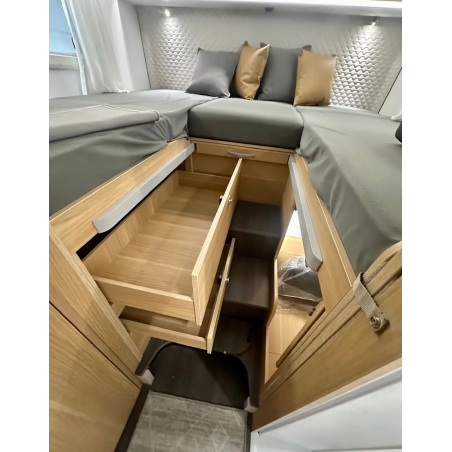 Adria Coral Plus 670 SL