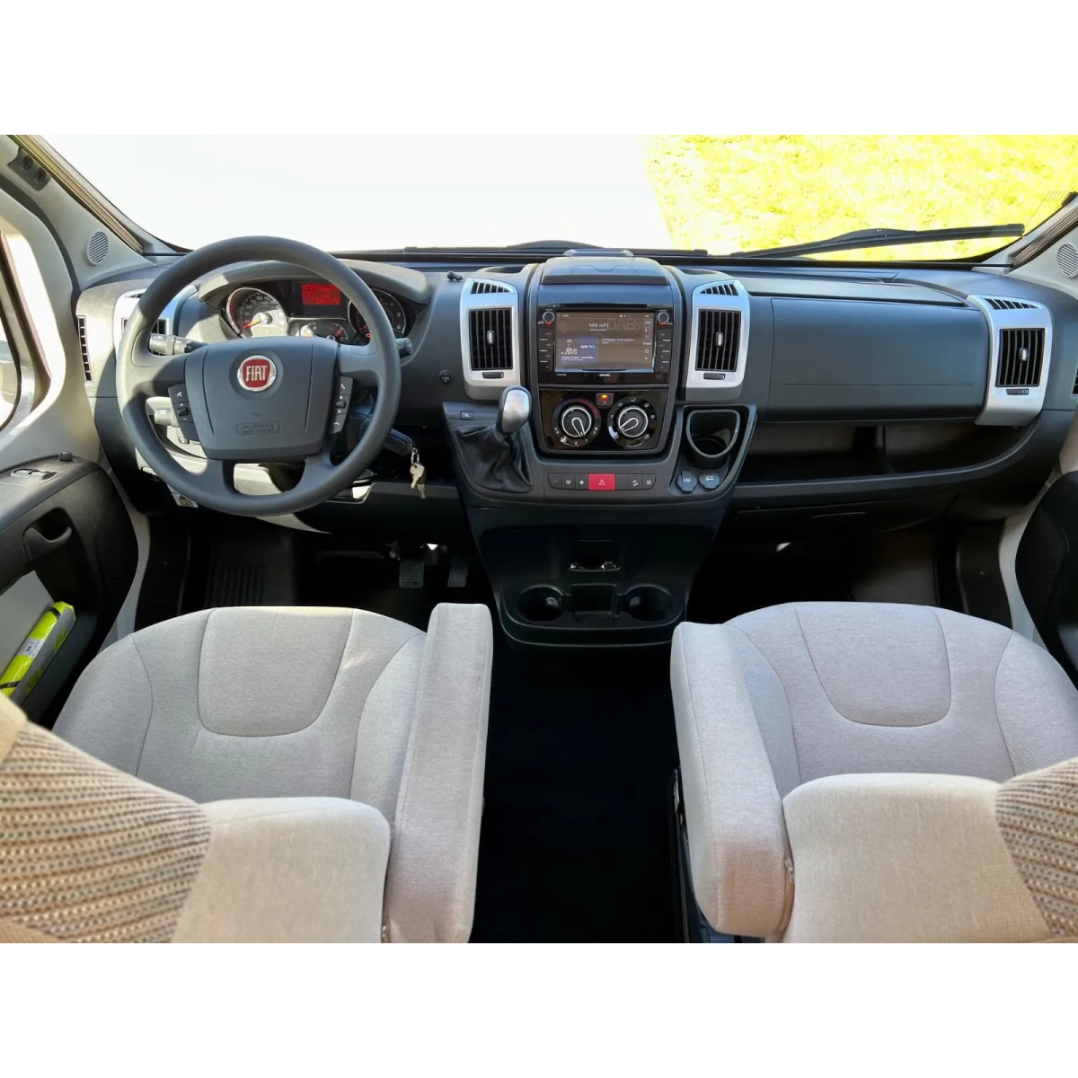 Hymer Ext 588