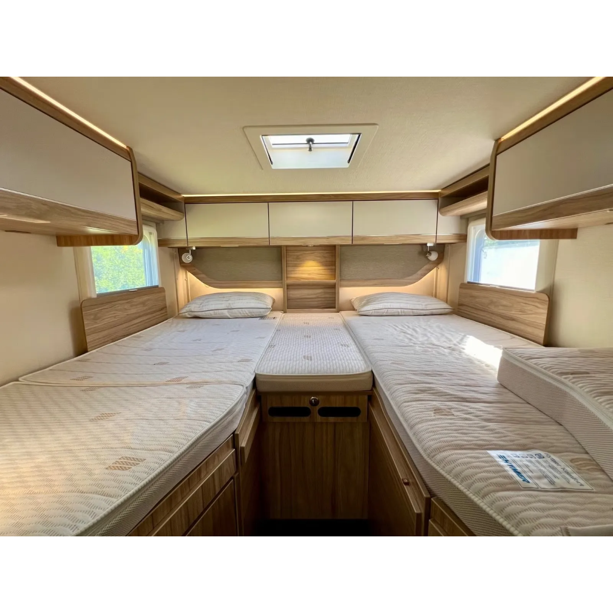 Hymer Ext 588