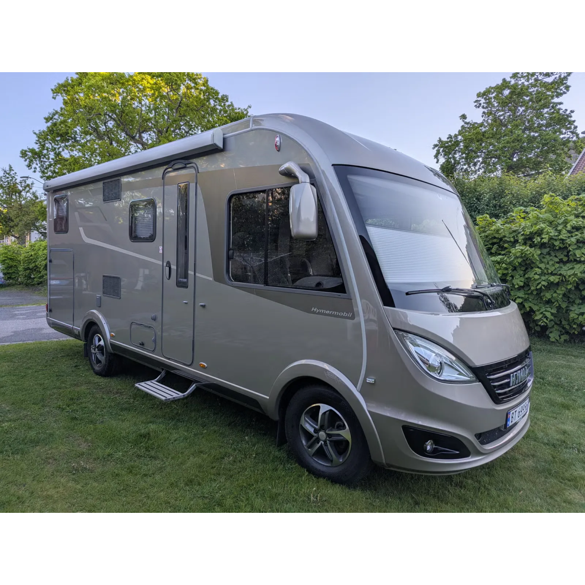 Hymer B 588 DL