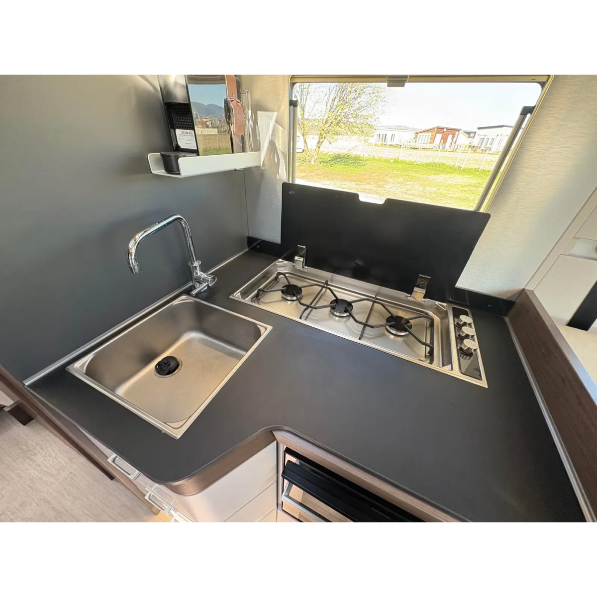 Adria Matrix Supreme 670 DL
