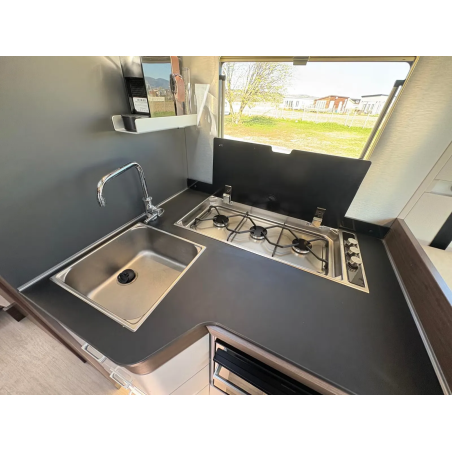 Adria Matrix Supreme 670 DL