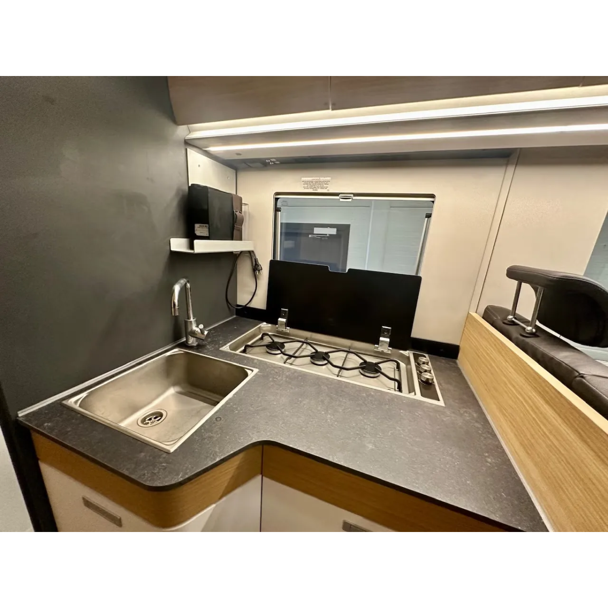 Adria Coral Plus 670 SL