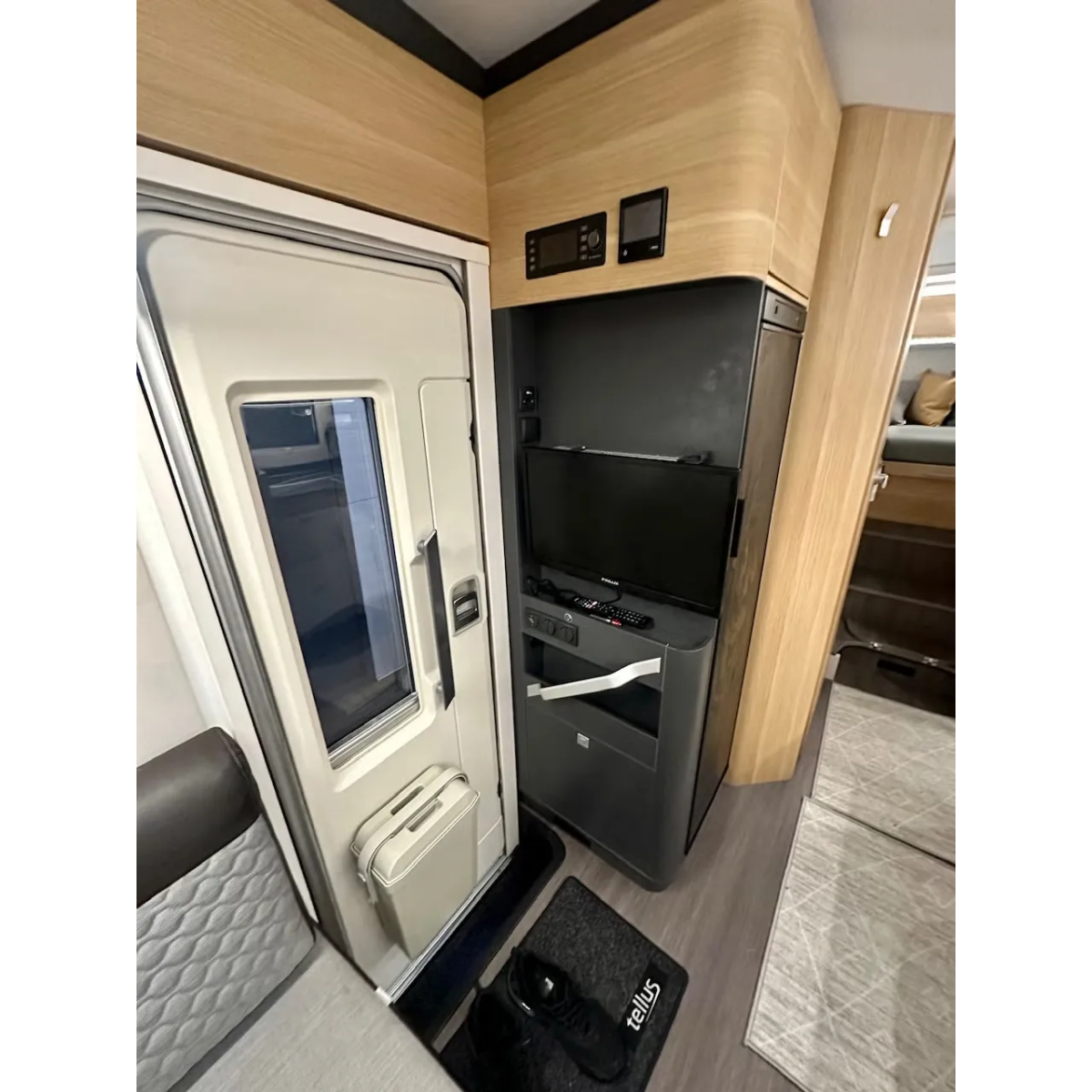 Adria Coral Plus 670 SL